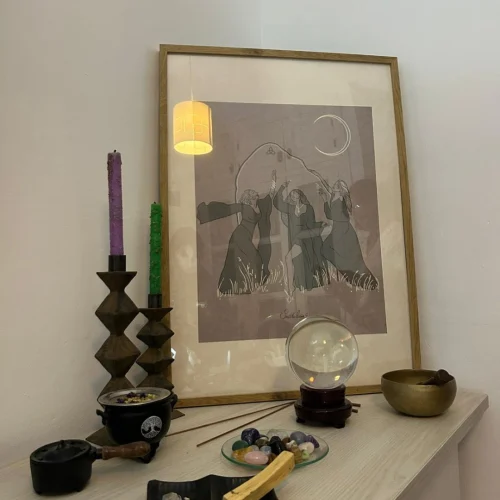 Adornos y herramientas de tarot predictivo para tarotista profesional